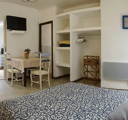 Appart hôtel Résidence Les Mandariniers 3*