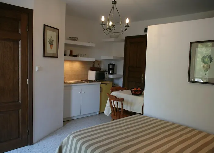 Résidence Les Mandariniers Aparthotel Hyères