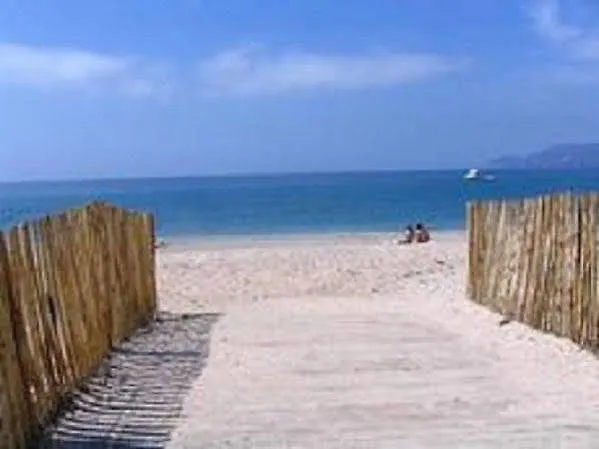 Апарт-отель Les Mandariniers