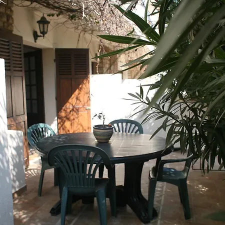 Les Mandariniers Aparthotel