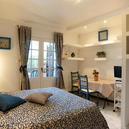 Les Mandariniers Hyères