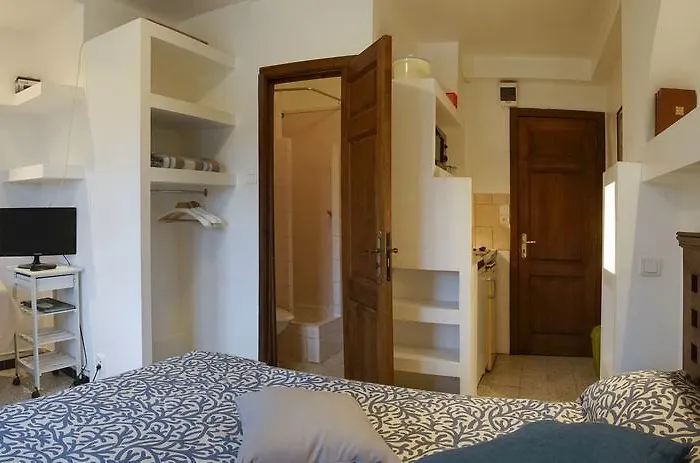 Aparthotel Les Mandariniers 3*