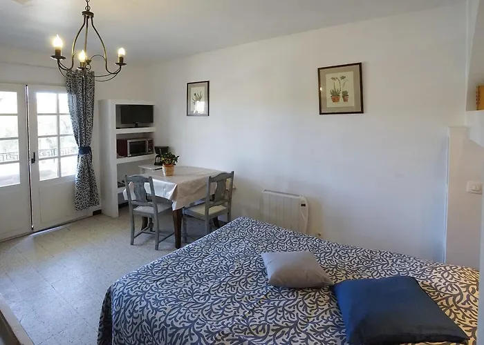 Aparthotel Les Mandariniers 3*