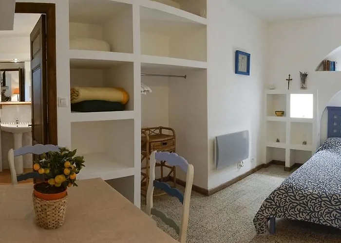 Les Mandariniers Aparthotel Hyères