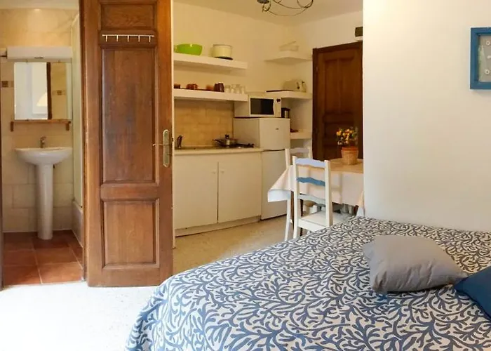 Les Mandariniers Aparthotel 3*